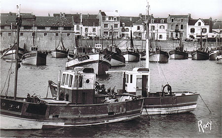 Flotille au port