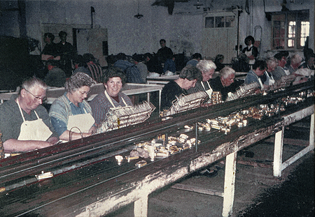 La chaine à l'usine Gravier