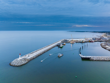 Travaux d'agrandissement du port
