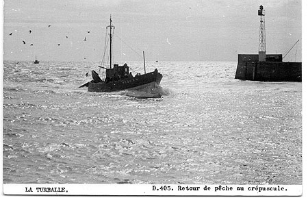 Retour de pêche au crépuscule