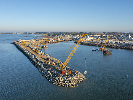 Travaux d'agrandissement du port