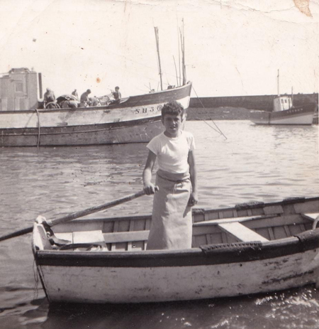 A la godille dans le port