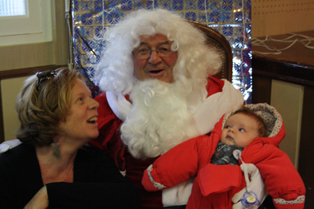 Guy en Père Noël