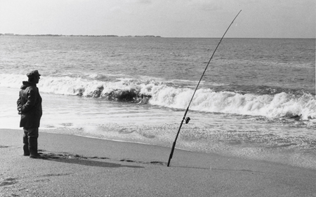 Pêche sur la plage des Bretons