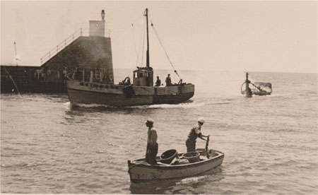 Bateau Alcyon incendié