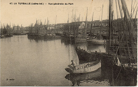 Vue générale du port
