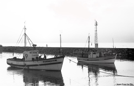 Le Si Dios Quiere à l'entée du port