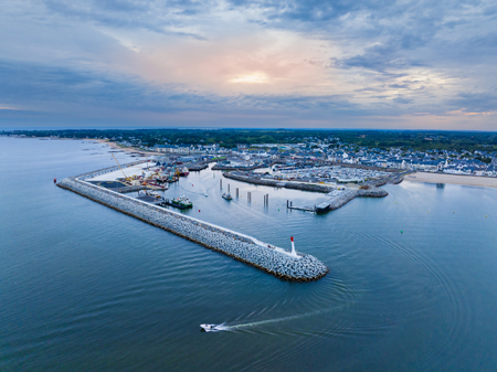 Travaux d'agrandissement du port