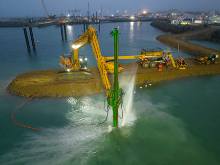 Travaux d'agrandissement du port