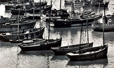 Flotille dans le port