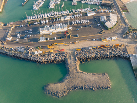 Travaux d'agrandissement du port