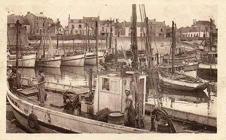 Flotille au port