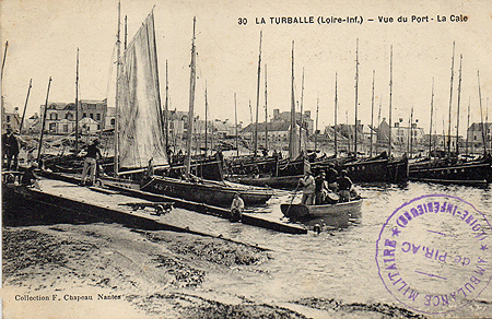 Vue du port, la cale