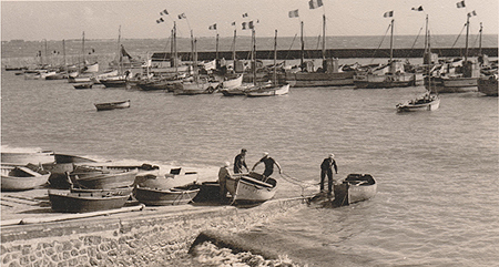 La cale à Marino à marée basse