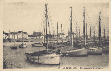 Vue générale du port et des quais