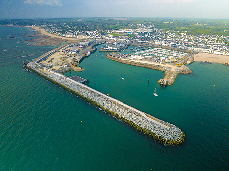 Travaux d'agrandissement du port