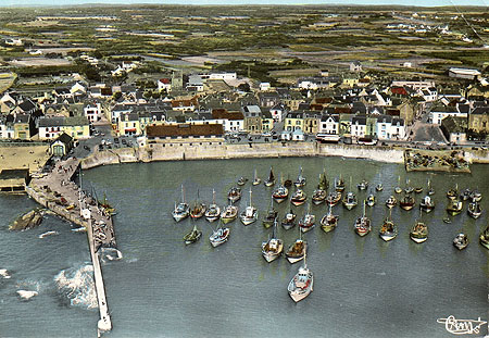 Vue aérienne sur le port