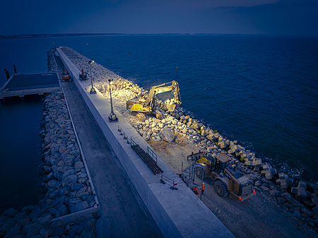 Travaux d'agrandissement du port
