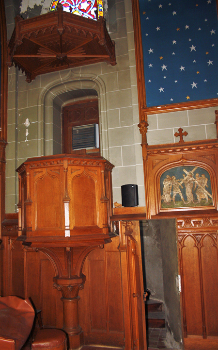 Chaire de la chapelle de Pen-Bron