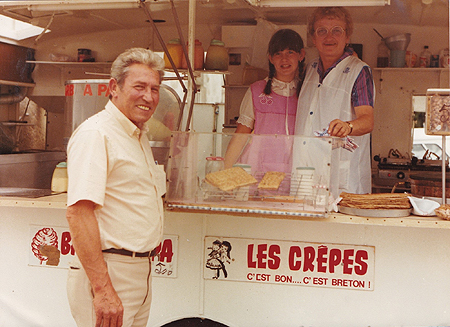 Yves Dupont aime les crêpes