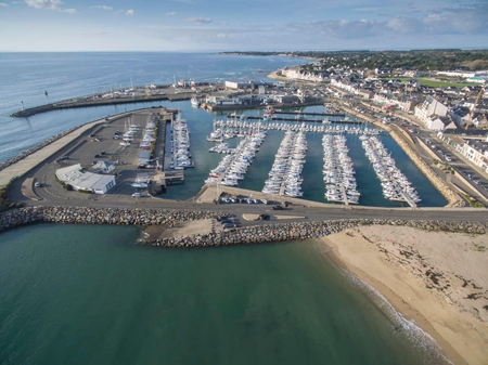 Le port des années 2000