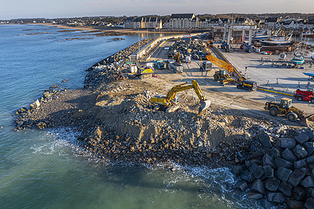 Travaux d'agrandissement du port