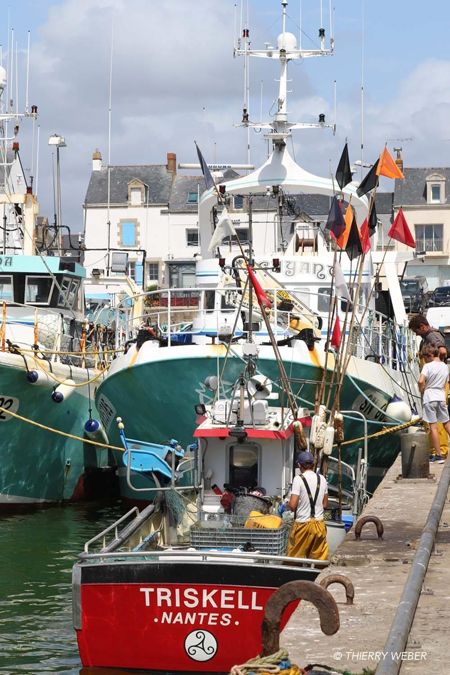dans le port de garlahy