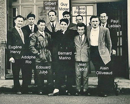 Equipe de Gilbert Morel, atelier de mécanique navale