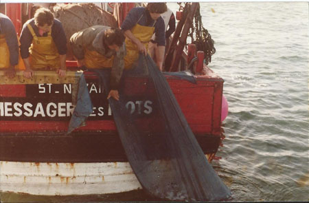 Messager des flots en pêche au pélagique