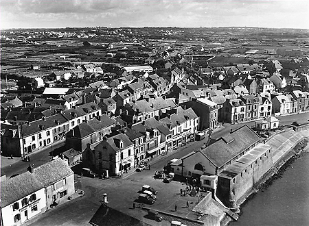 Vue aérienne du port
