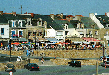 Le Qaui Saint Pierre