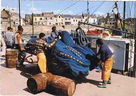 Débarquement de la bolinche du Dieu te Protège