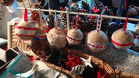 Les produits des cousettes au marche de Noël