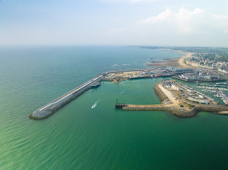 Travaux d'agrandissement du port