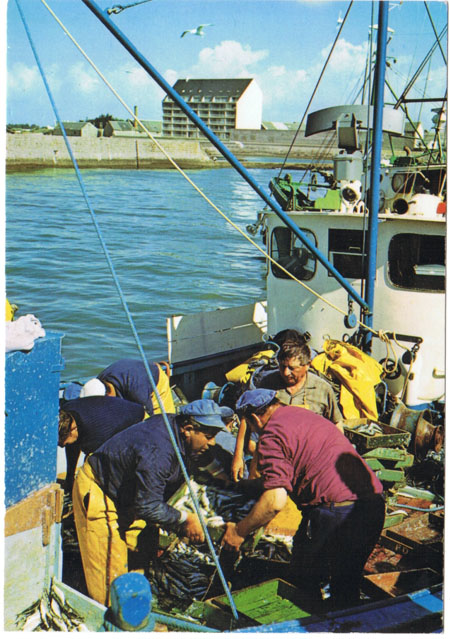 Déchargement des caisses