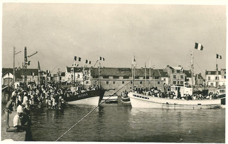 Le port un jour de Sainte-Anne