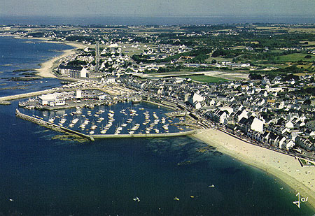 Vue générale du port