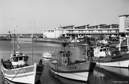 Dans le port