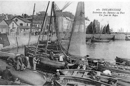 Entretien des bateau au port