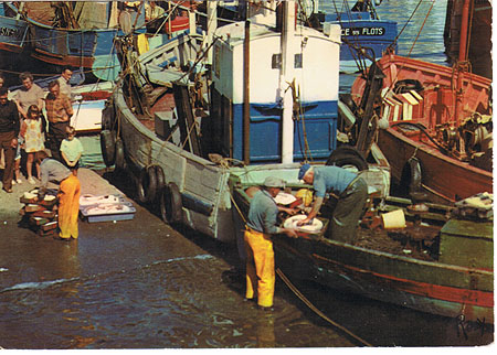 Déchargement du Grisby