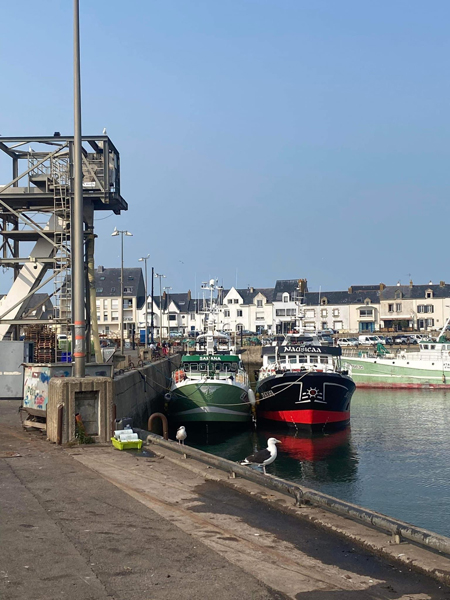 Au port