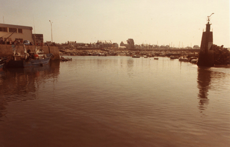 L'entrée du port dans les années 1970