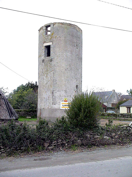 Le Moulin de Kerbroué en ruines
