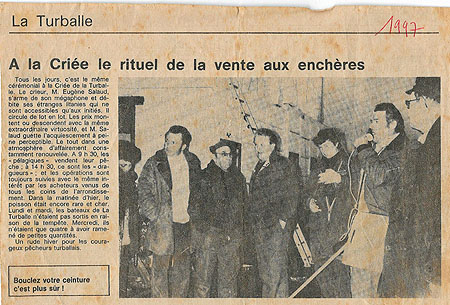 A la criée, le rituel de la vente aux enchères