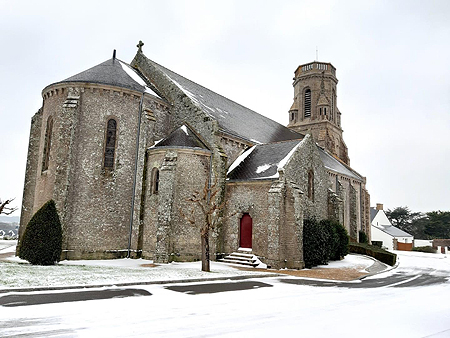 Eglise de Trescalan sous la neige