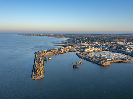 Travaux d'agrandissement du port