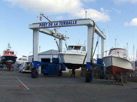 Portique du port de plaisance